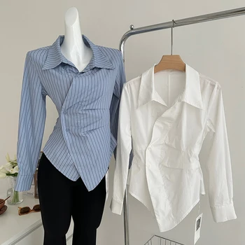 QOERLIN Chic Elegantno Skew Gumb Bele Majice Ženske 2024 Nove korejske Modne Dolg Rokav Prugasta Modro Bluzo Ženski zgornji deli oblačil za Office